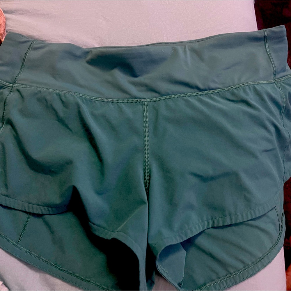 Lululemon speed shorts 2.5" inseam